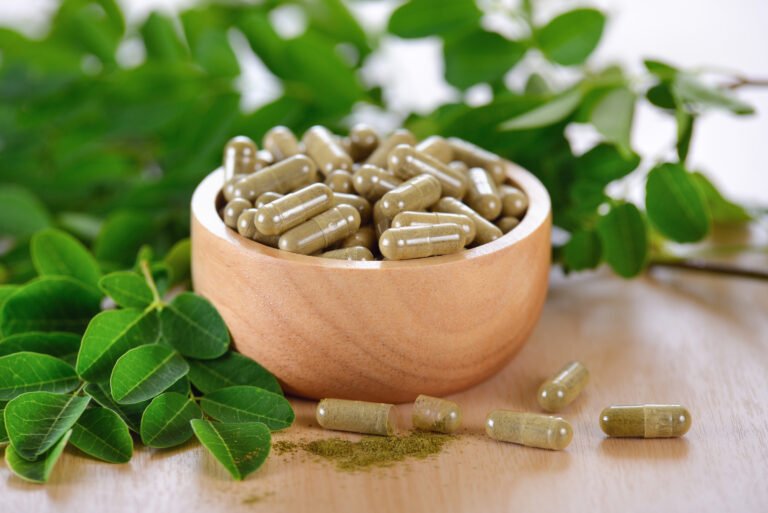 La Moringa, El Superalimento del Siglo XXI y sus Increíbles Beneficios para la Salud