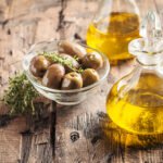 El Poder del Aceite de Oliva: Historia, Beneficios y la Combinación Perfecta con Limón